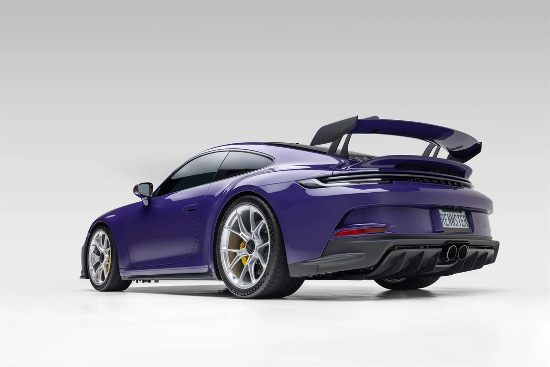 2022 Porsche 992 GT3 - Image 11 of 31