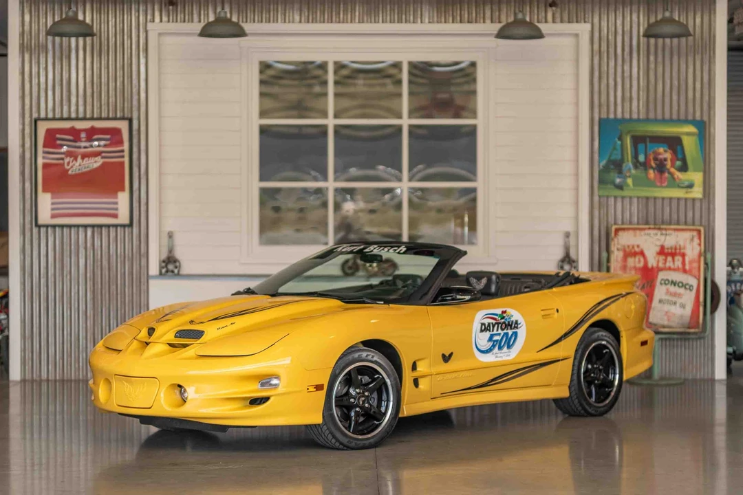 2002 Pontiac Firebird Trans Am 4th Gen - Image 8 of 31