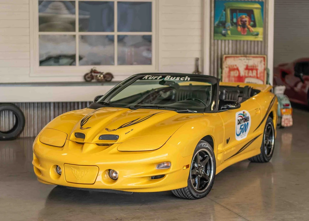 2002 Pontiac Firebird Trans Am 4th Gen - Image 4 of 31