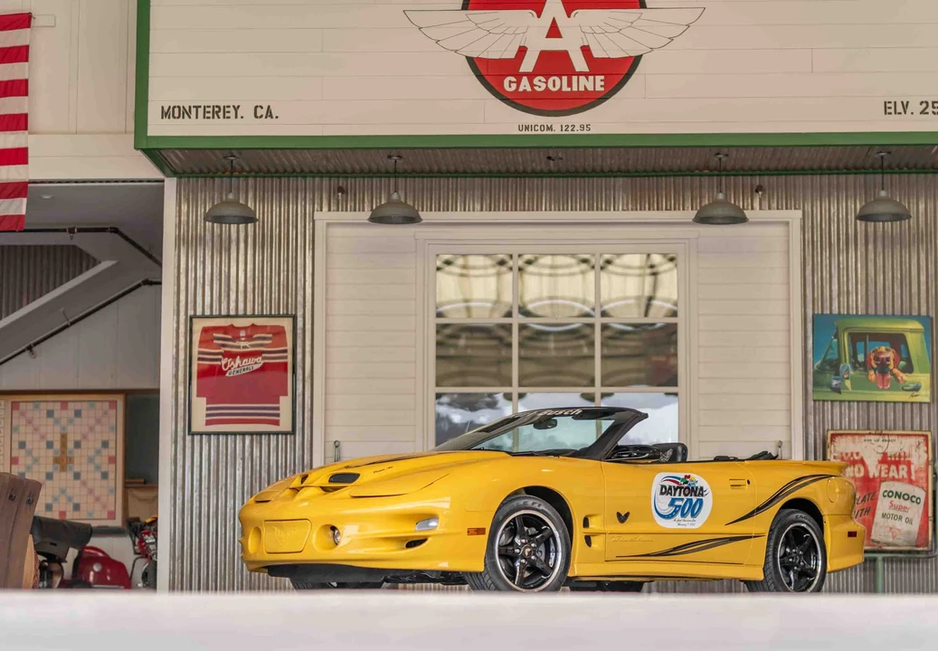 2002 Pontiac Firebird Trans Am 4th Gen - Image 9 of 31