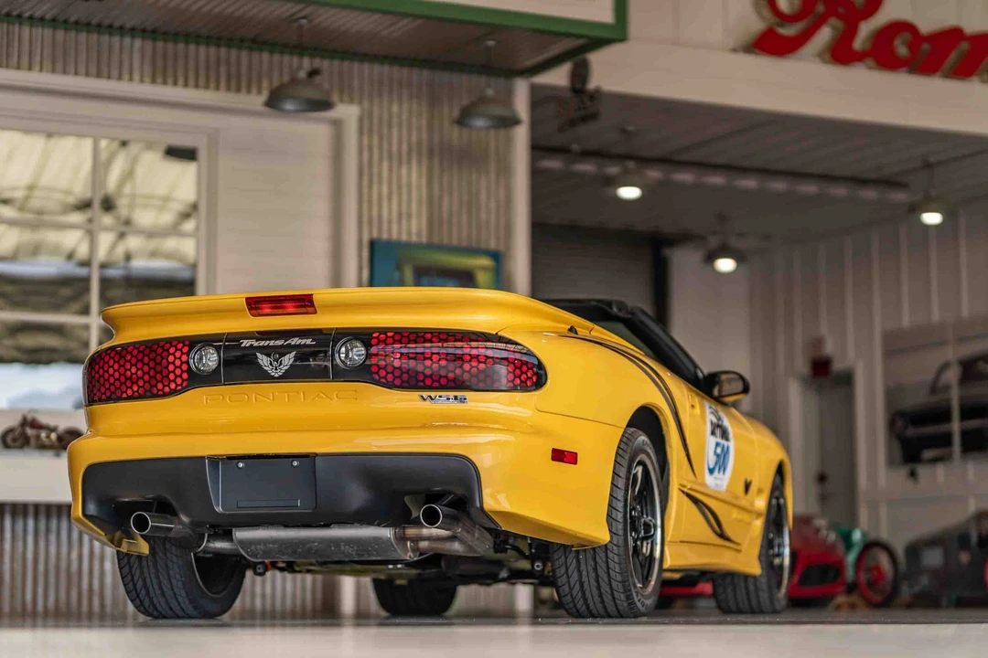 2002 Pontiac Firebird Trans Am 4th Gen - Image 30 of 31