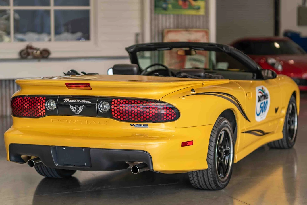 2002 Pontiac Firebird Trans Am 4th Gen - Image 28 of 31