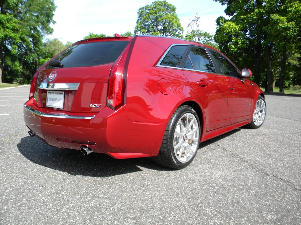 2014 Cadillac CTS-V 2nd Gen - Image 11 of 31