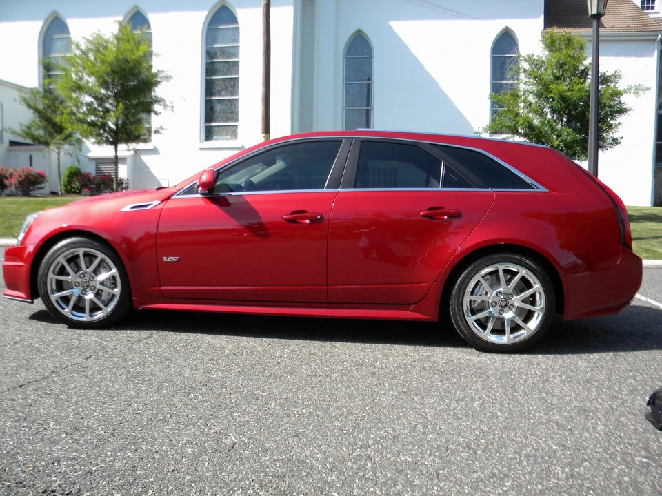 2014 Cadillac CTS-V 2nd Gen - Image 5 of 31
