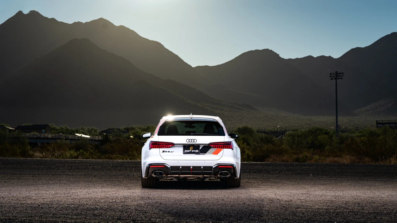 2025 Audi C8 RS6 - Image 24 of 31