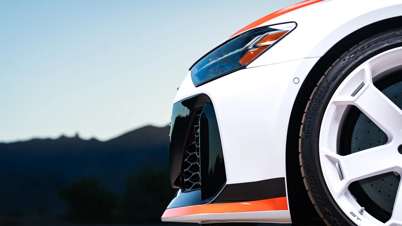 2025 Audi C8 RS6 - Image 31 of 31