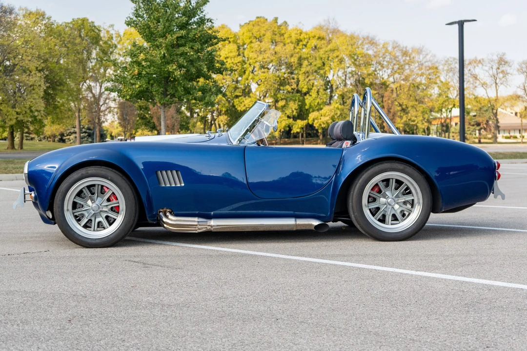 Factory Five Roadster - Image 8 of 31