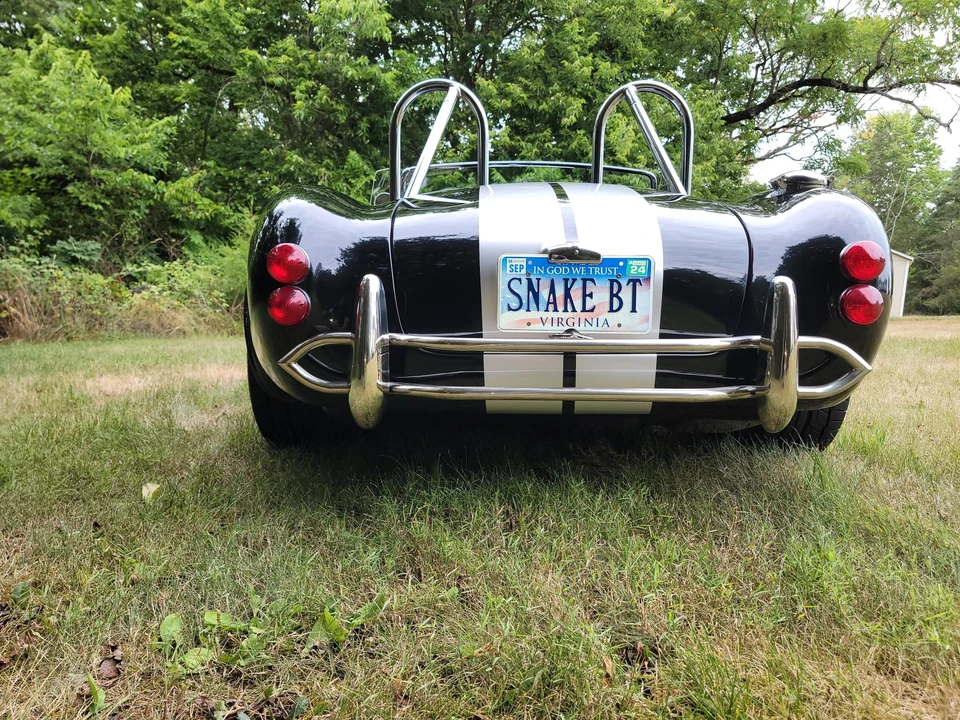 Shelby Cobra Replica - Image 12 of 31