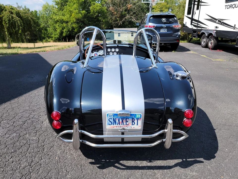 Shelby Cobra Replica - Image 5 of 31