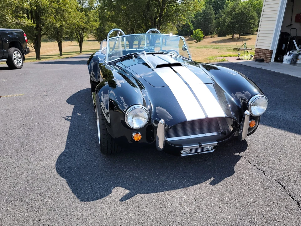 Shelby Cobra Replica - Image 3 of 31
