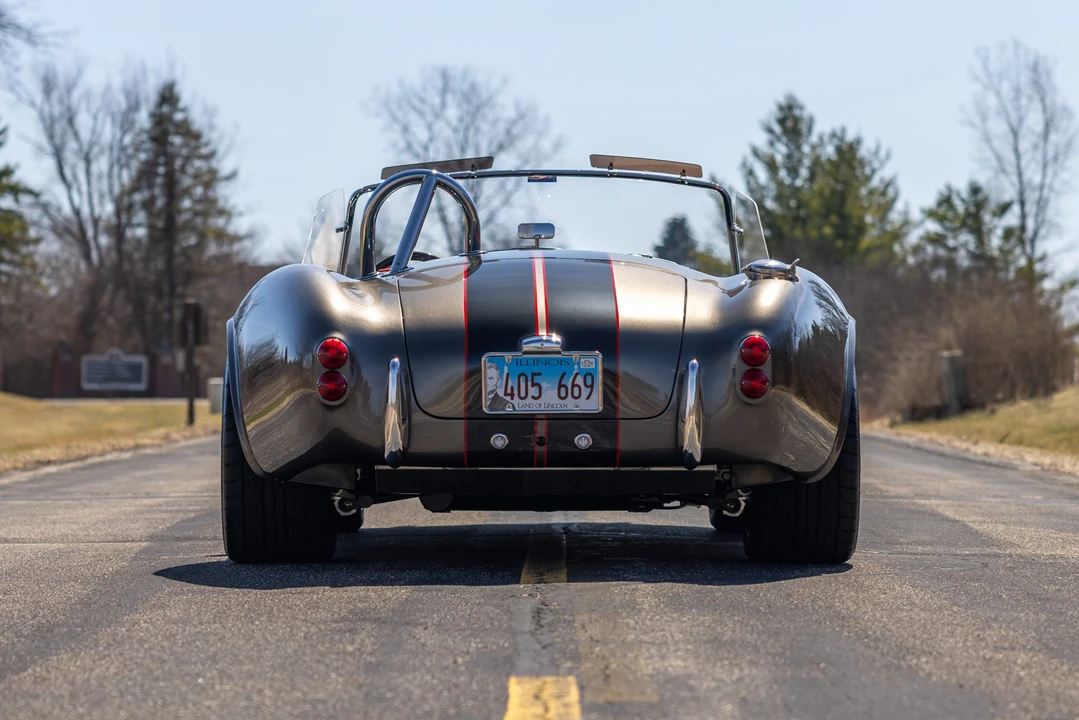 Shelby Cobra Replica - Image 22 of 31