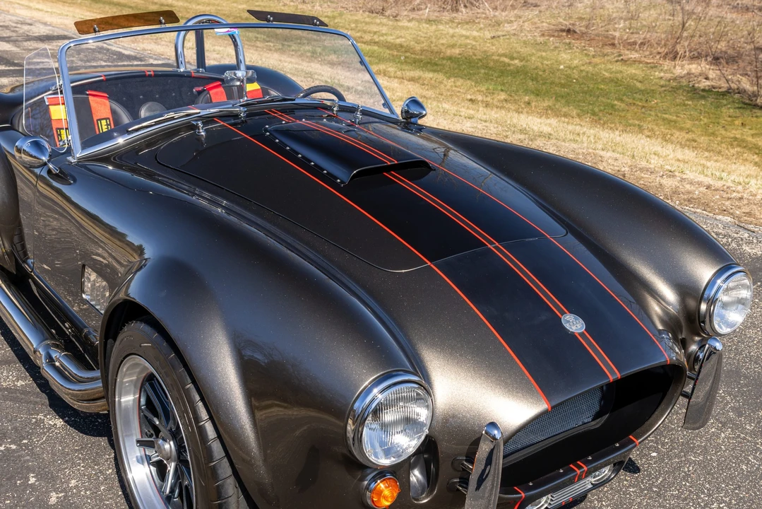 Shelby Cobra Replica - Image 27 of 31
