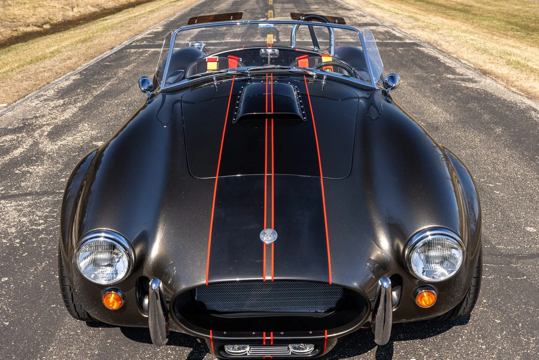 Shelby Cobra Replica - Image 28 of 31