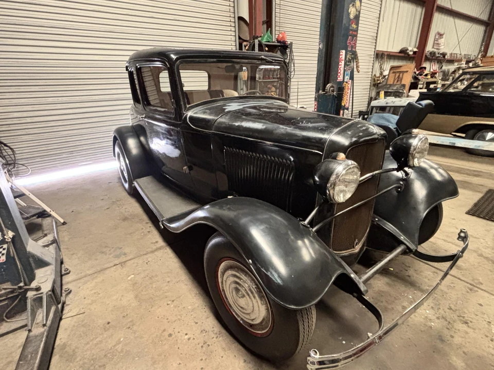 1932 Ford Model 18 & 40 - Image 16 of 31