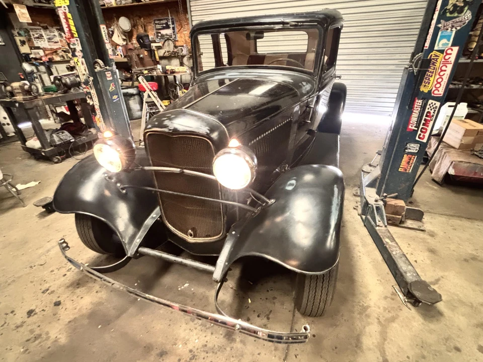 1932 Ford Model 18 & 40 - Image 2 of 31