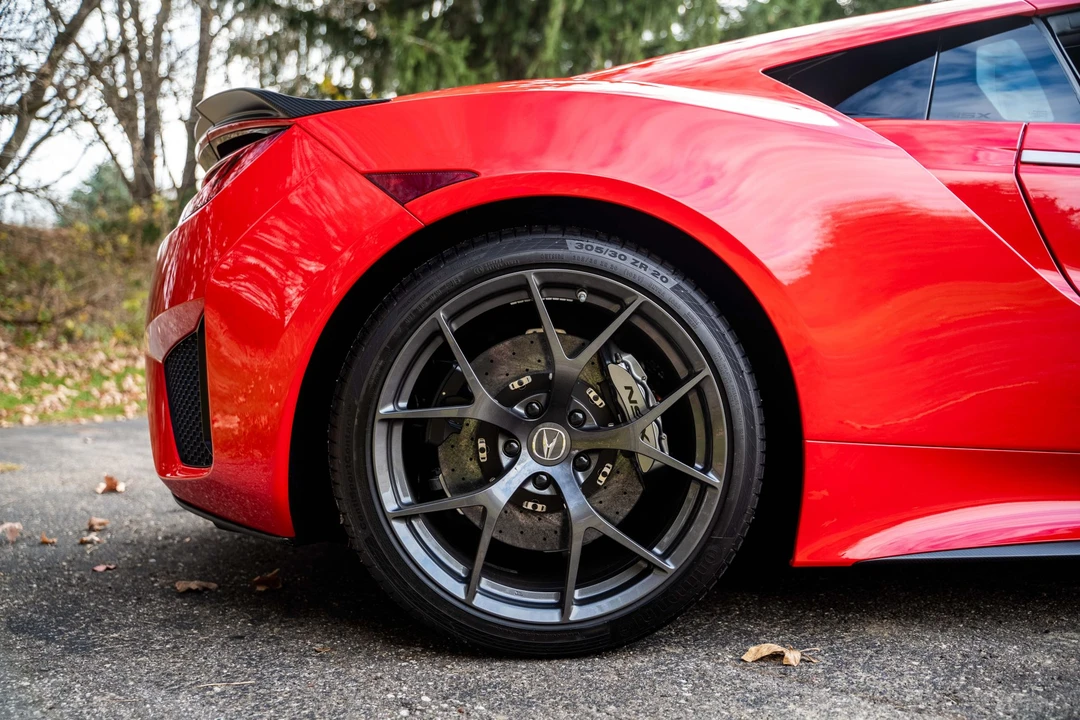 2017 Acura NC1 NSX - Image 30 of 31