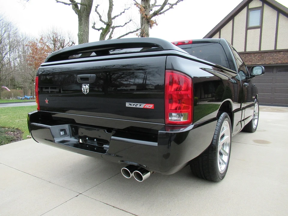 2006 Dodge Ram SRT-10 3rd Gen - Image 8 of 31