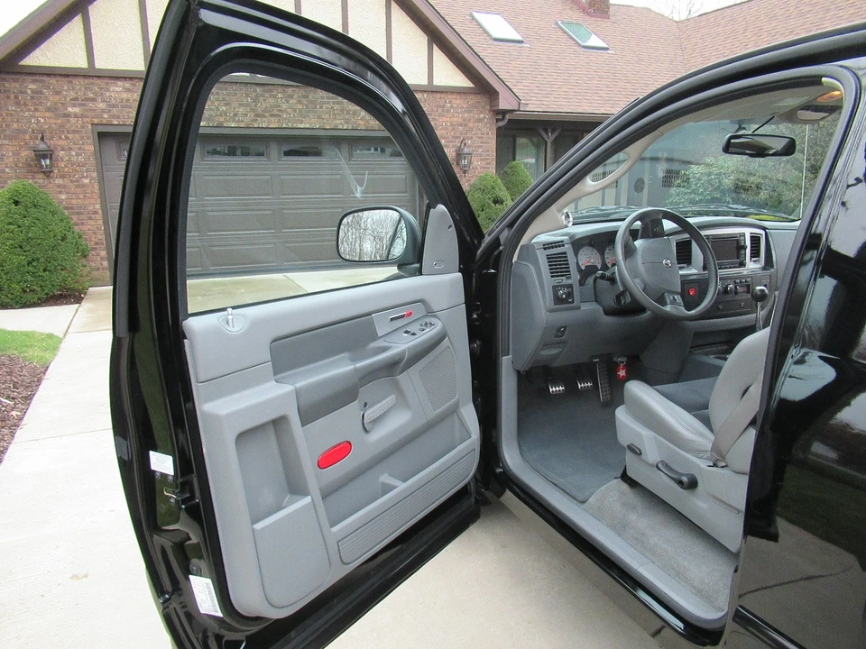 2006 Dodge Ram SRT-10 3rd Gen - Image 31 of 31