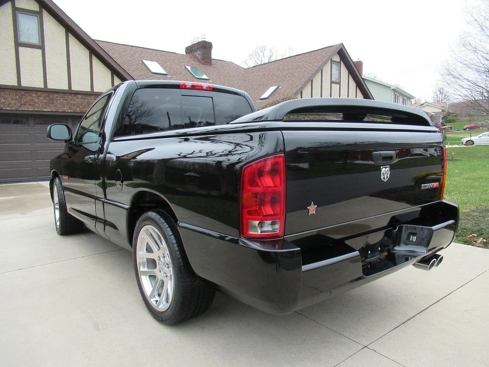 2006 Dodge Ram SRT-10 3rd Gen - Image 3 of 31