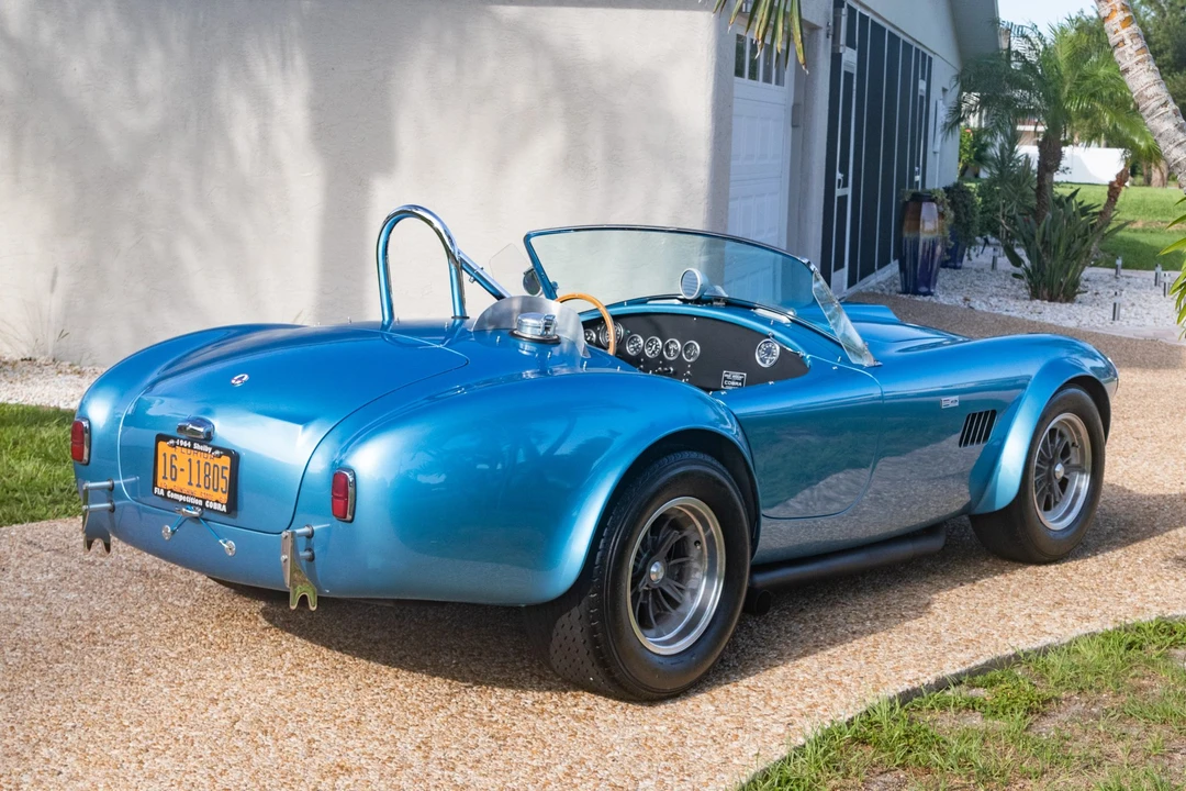 Shelby Cobra Replica - Image 5 of 31