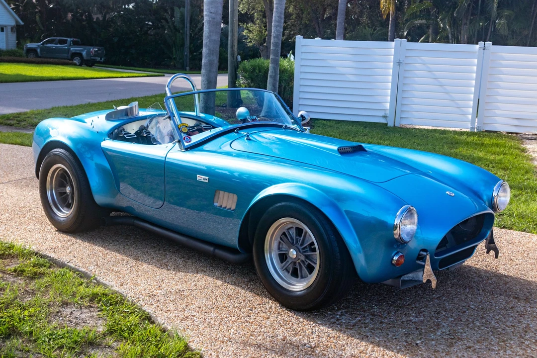 Shelby Cobra Replica - Image 7 of 31