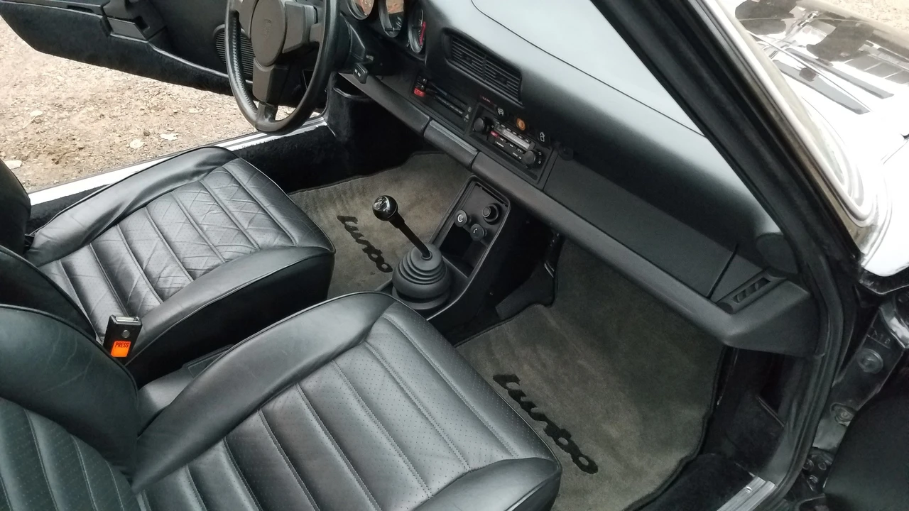 1977 Porsche 930 Turbo - Image 12 of 31