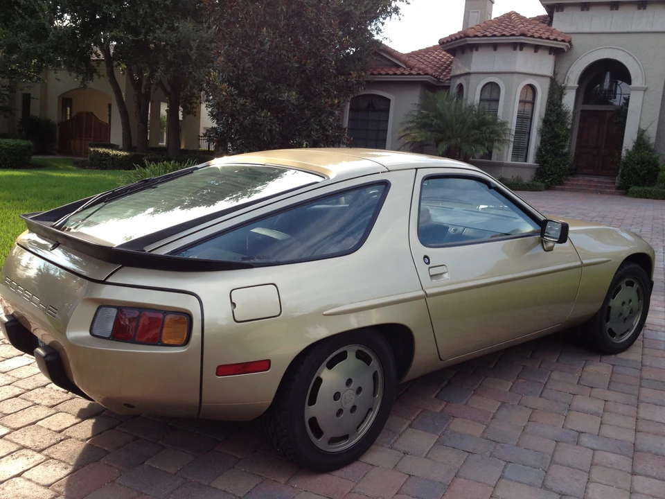 1983 Porsche 928 S - Image 4 of 31
