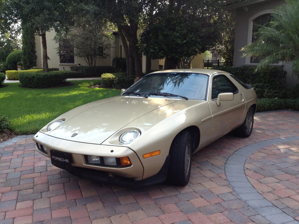 1983 Porsche 928 S - Image 3 of 31