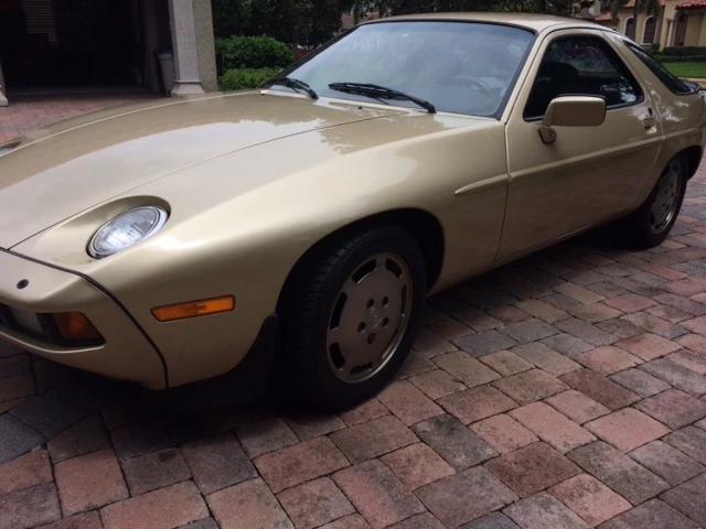 1983 Porsche 928 S - Image 6 of 31