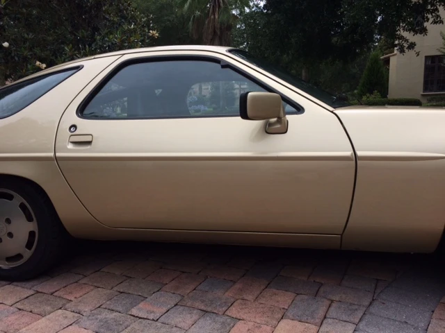 1983 Porsche 928 S - Image 13 of 31