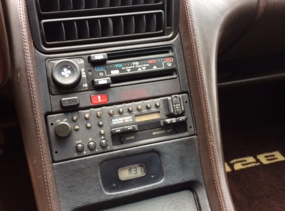 1983 Porsche 928 S - Image 23 of 31