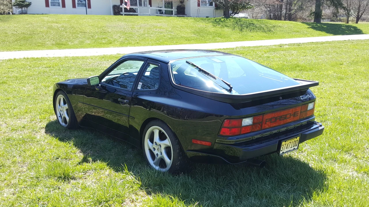1989 Porsche 944 Turbo - Image 4 of 31