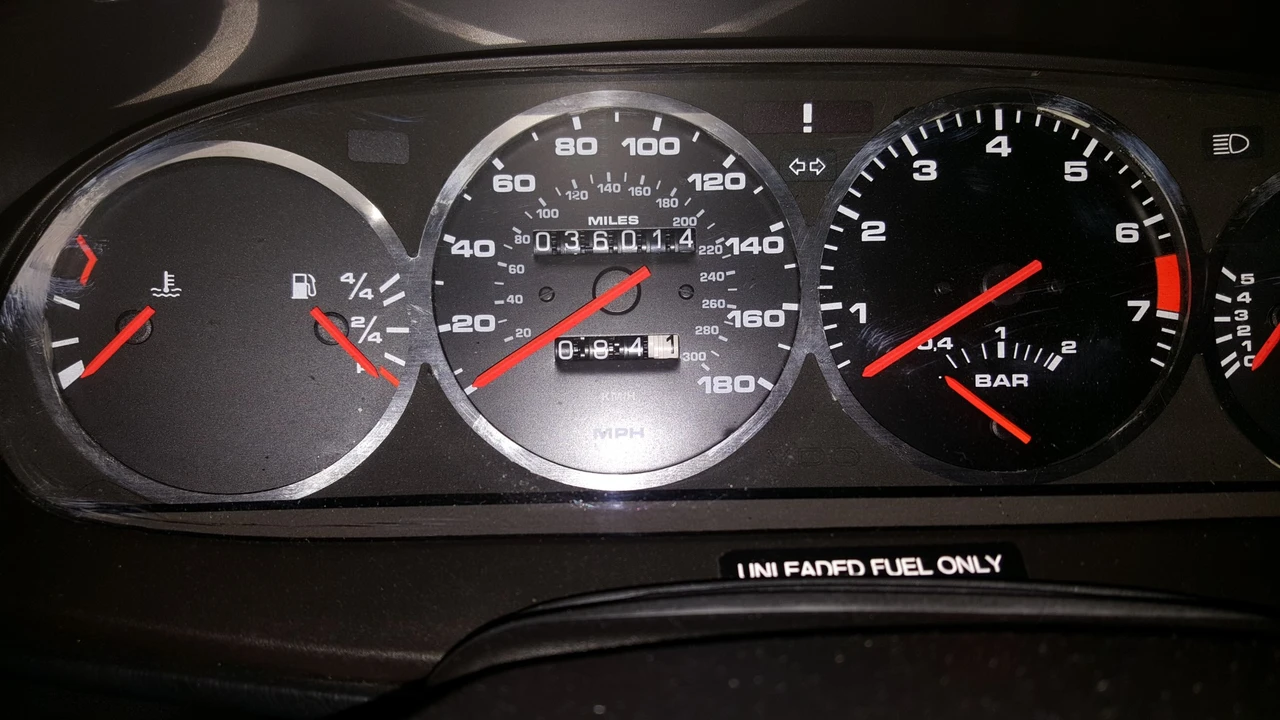 1989 Porsche 944 Turbo - Image 16 of 31