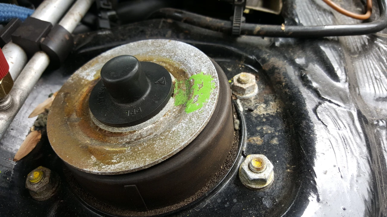 1989 Porsche 944 Turbo - Image 22 of 31