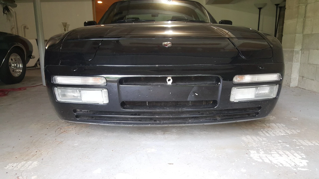 1989 Porsche 944 Turbo - Image 6 of 31