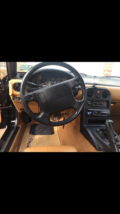 1993 Mazda NA MX-5 Miata - Image 24 of 31