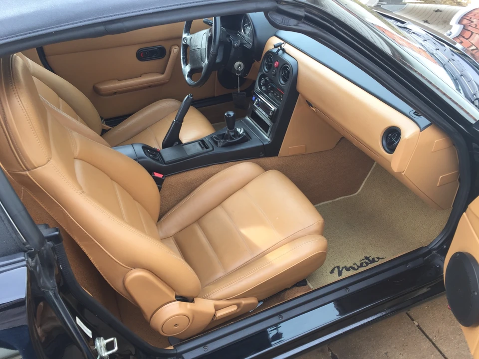 1993 Mazda NA MX-5 Miata - Image 25 of 31