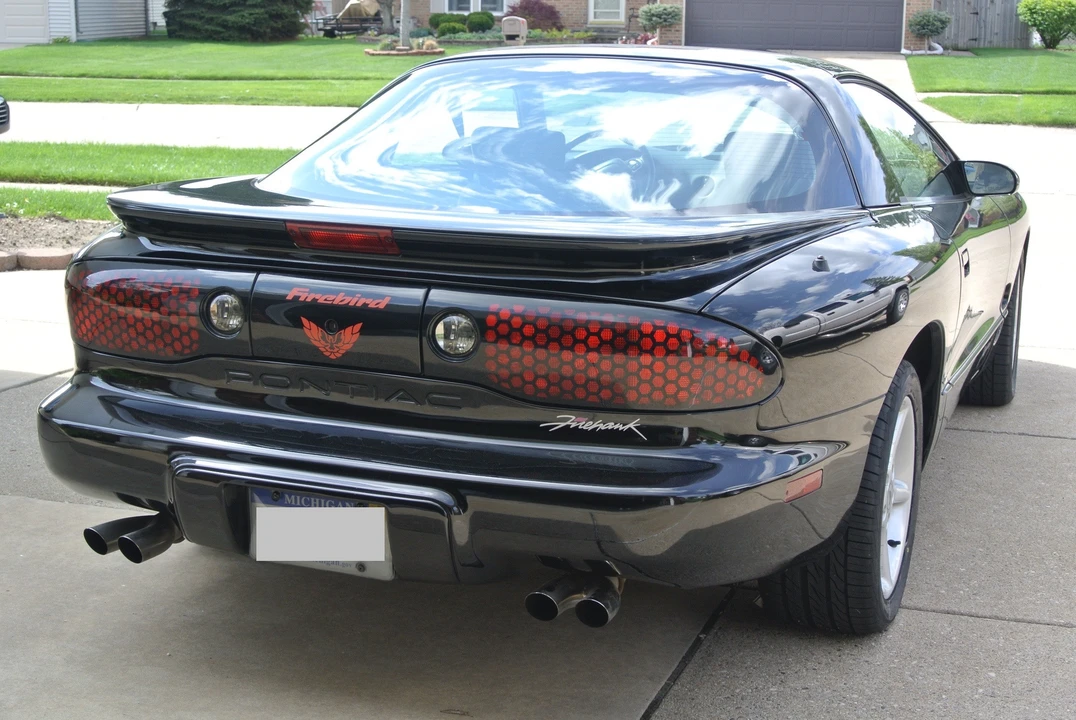 2001 Pontiac Firebird 4th Gen - Image 8 of 31