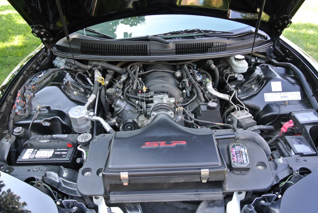 2001 Pontiac Firebird 4th Gen - Image 11 of 31