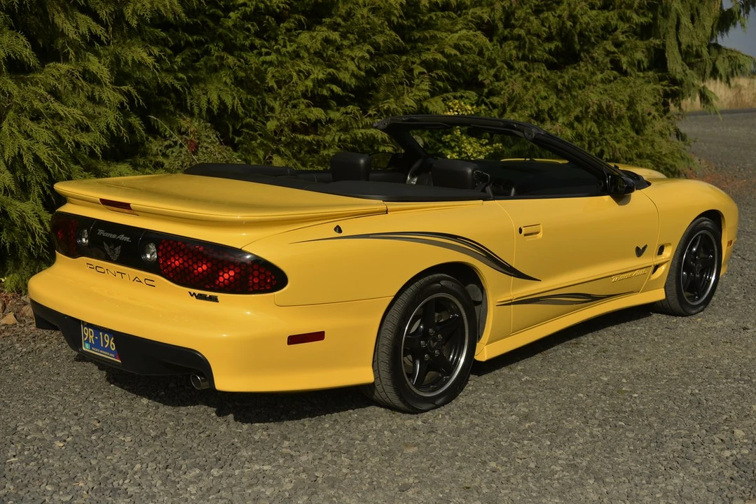 2002 Pontiac Firebird Trans Am 4th Gen - Image 13 of 31