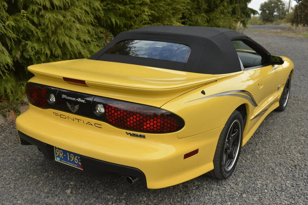 2002 Pontiac Firebird Trans Am 4th Gen - Image 17 of 31