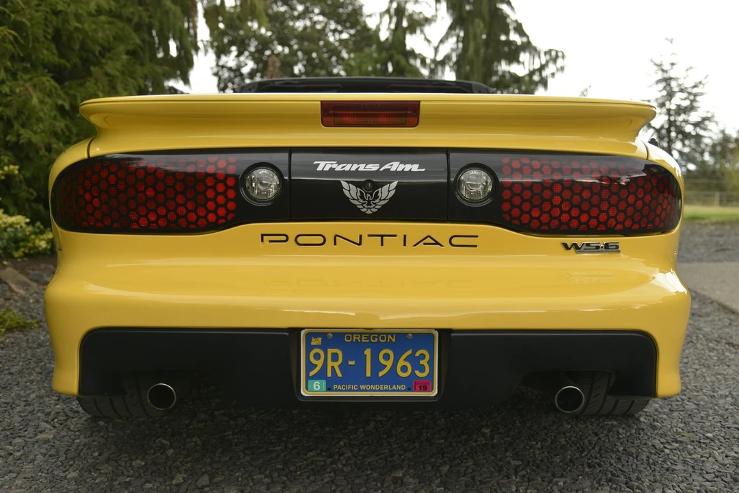 2002 Pontiac Firebird Trans Am 4th Gen - Image 10 of 31