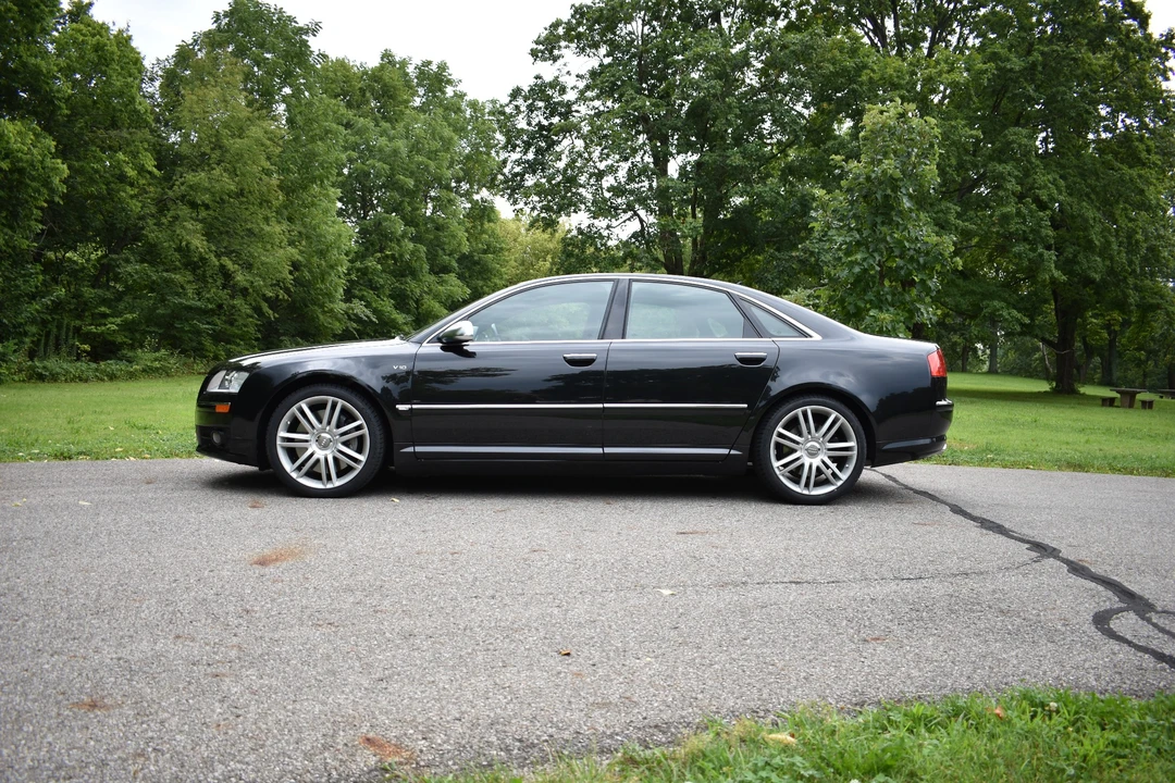 2007 Audi D3 S8 - Image 13 of 31