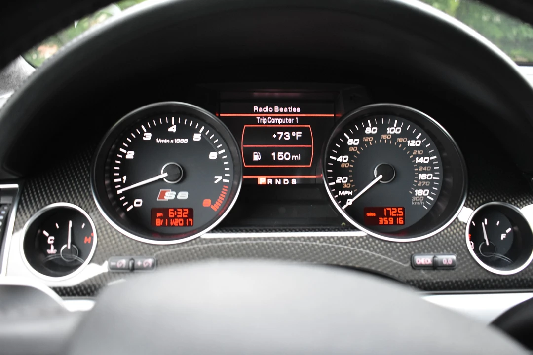 2007 Audi D3 S8 - Image 26 of 31