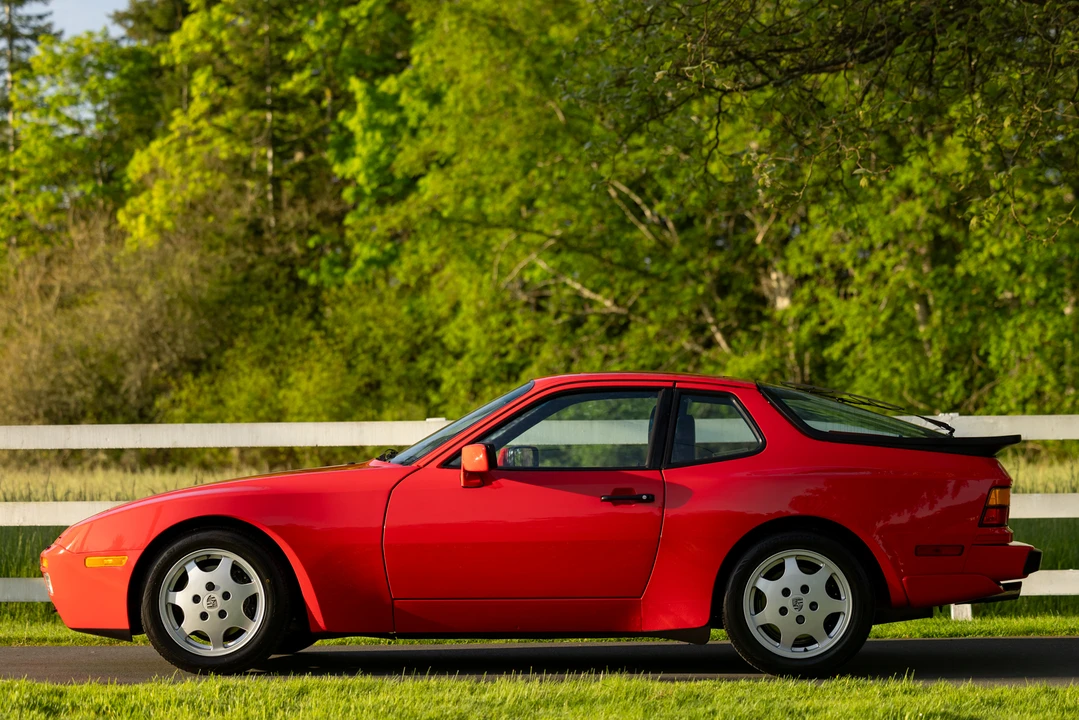 1989 Porsche 944 S2 - Image 29 of 31
