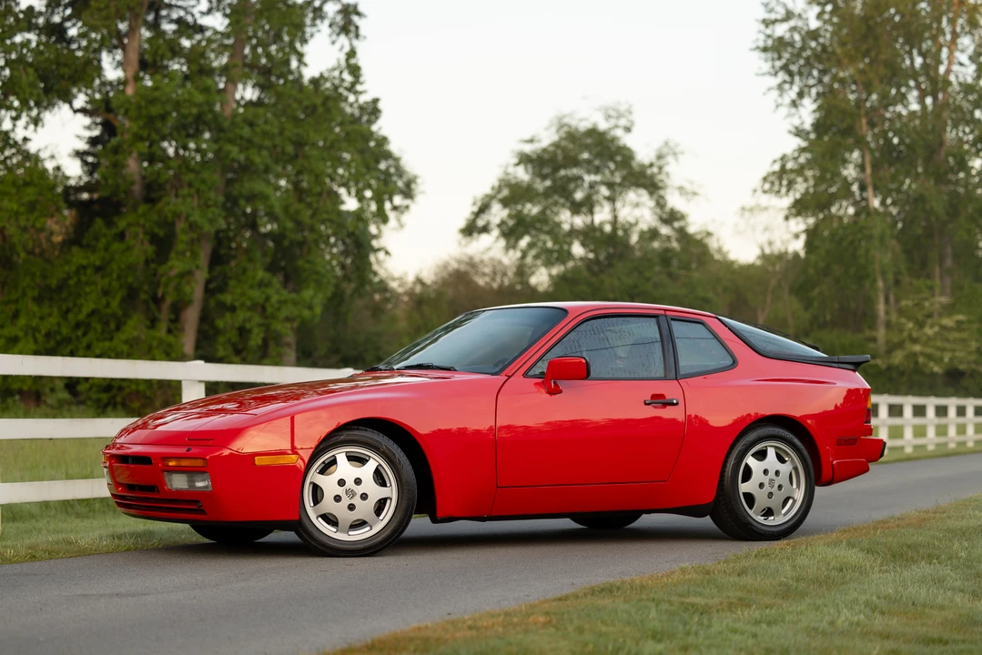1989 Porsche 944 S2 - Image 6 of 31