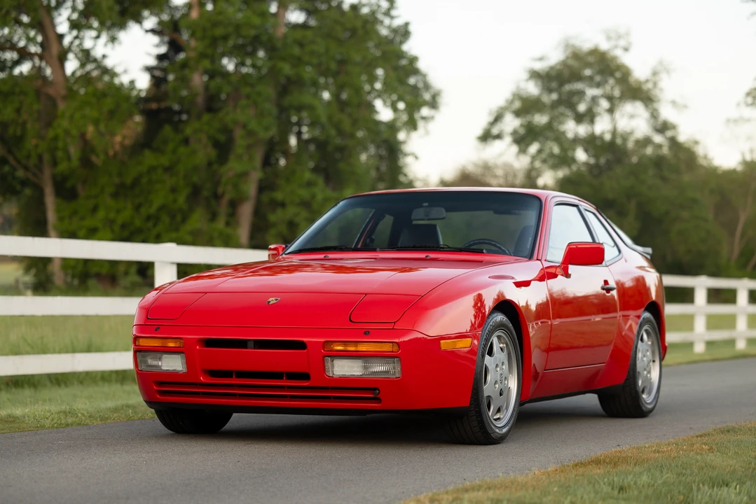 1989 Porsche 944 S2 - Image 9 of 31