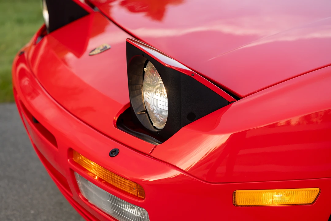 1989 Porsche 944 S2 - Image 30 of 31