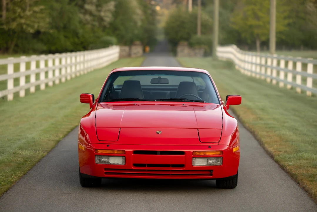 1989 Porsche 944 S2 - Image 12 of 31