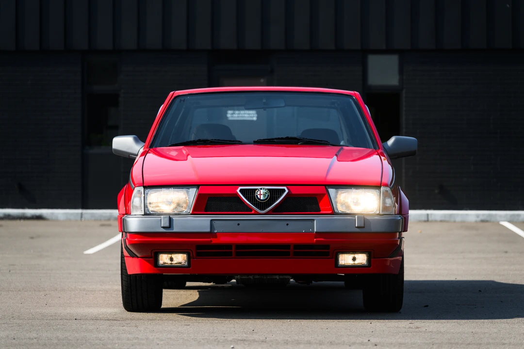 1990 Alfa Romeo 75/Milano - Image 18 of 31
